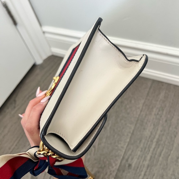 Authentic Gucci Mini Sylvie Cream Crossbody Bag with Bow - Picture 13 of 13